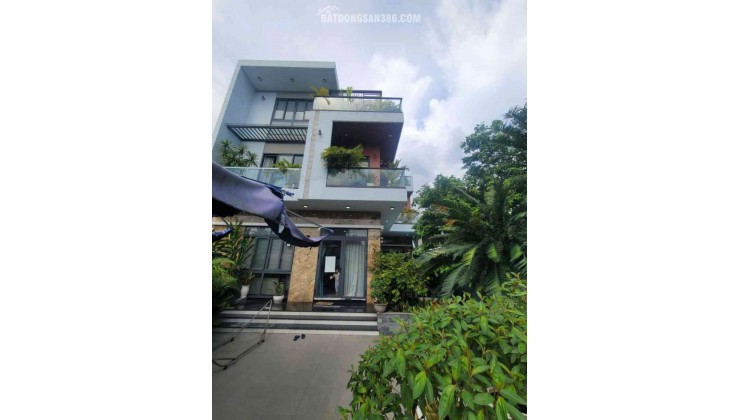 BIỆT THỰ SÂN VƯỜN 313M2 - CHỢ XUÂN THỚI THƯỢNG - FULL NỘI THẤT - 8TỶ960TR LH:0369571337.