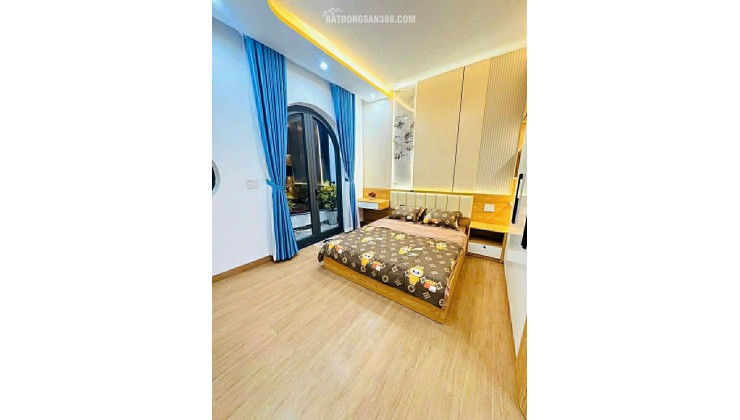 NHÀ MẶT TIỀN 3 TẦNG 3 MÊ ĐƯỜNG 7,5M TRẦN ĐỨC THẢO - VIEW CÔNG VIÊN