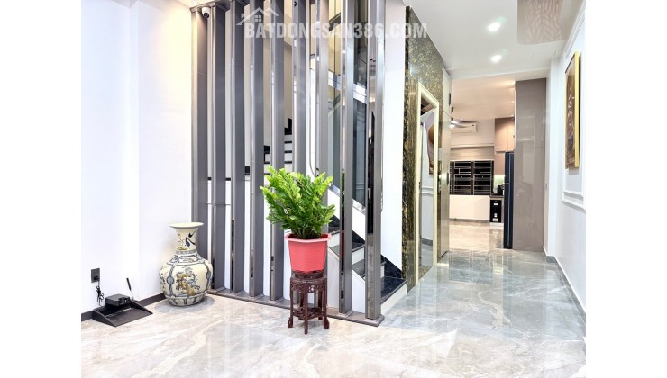 Nhà đẹp tuyến 3 Lê Hồng Phong – Nhà mới, thang máy, full nội thất nhập khẩu Châu Âu.