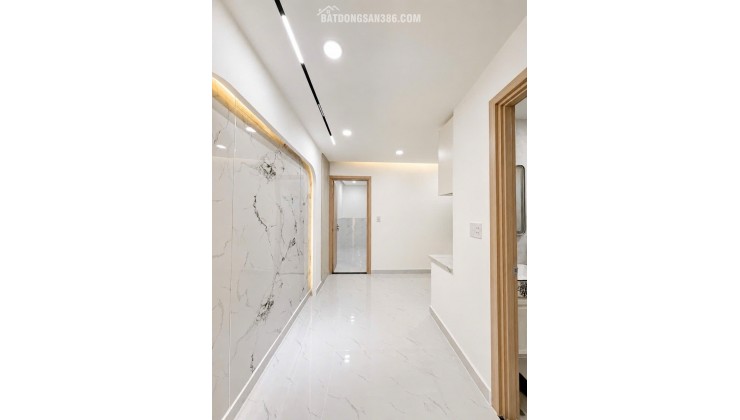 CHỦ ĐỊNH CƯ NƯỚC NGOÀI GỬI BÁN DÙM 62m2 ĐƯỜNG HUỲNH THIÊN LỘC CHỈ 6 ĐỒNG HƠN.
