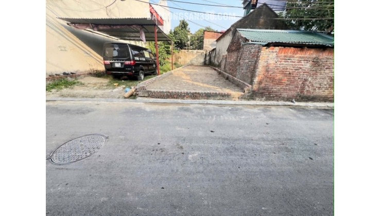 Bán đất trục chính Lương Quy , Thư Lâm , Hà Nội. 74m2 giá 71tr/m2 lh 0356118296