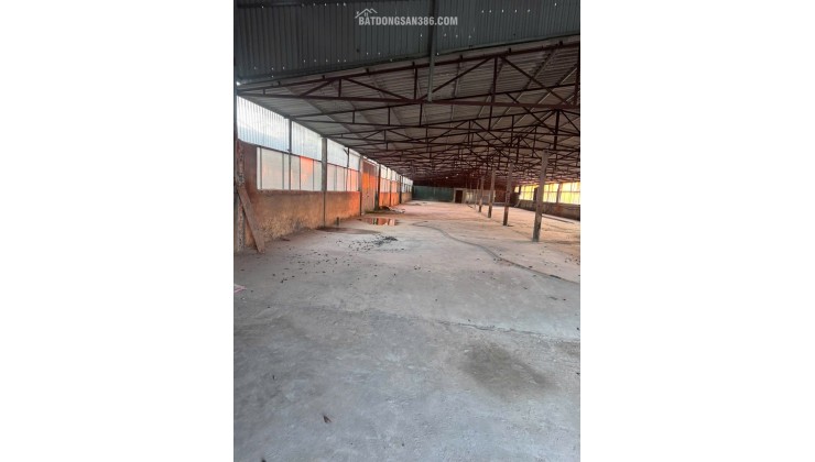 Xưởng Đa Phúc, Văn Giang, DT2800m2, MT40m, ôtô KD, 3.7 tỷ Hưng Yên