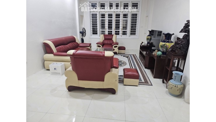 Bán nhà 5T Ngô Thì Nhậm, Hà Đông, DT52m2, MT 4.0m, 17.5 tỷ