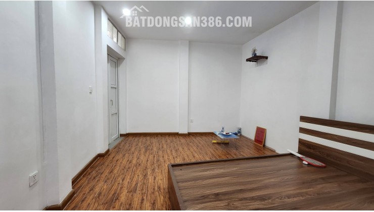 Nhà 3 tầng Văn Quán, DT40m2, MT3.6m, 8.18 tỷ Hà Đông
