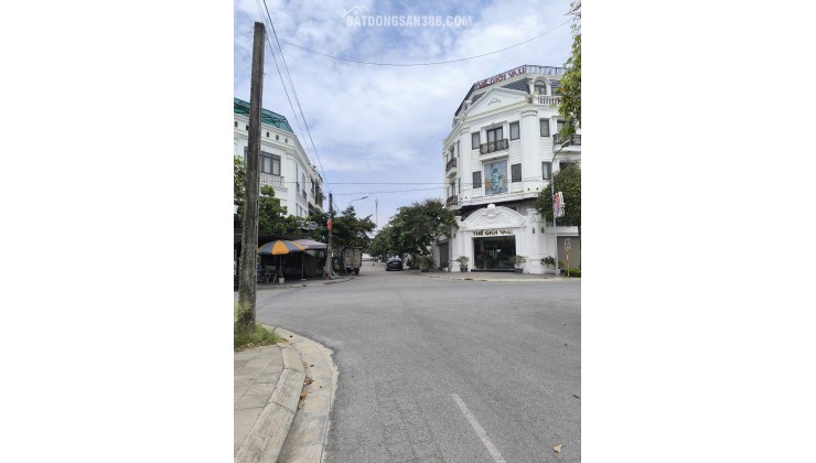 Chủ cần bán toà nhà 187.5m2 - Khu B KĐT Nguyên Khê - Đông Anh - Hà Nội. Giá 105tr/m2 = Giá Đất (Lãi Căn nhà)