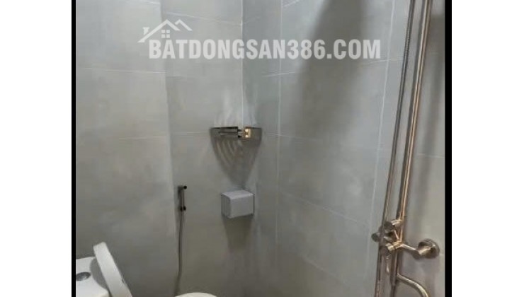 FULL ĐỒ + HỖ TRỢ 500K TIỀN THUÊ THÁNG ĐẦU – PASS PHÒNG CCMN YÊN XÁ
Số 241 Yên Xá, Thanh Trì, Hà Nội