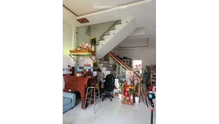 NHÀ  ĐẸP – GIÁ TỐT- CHÍNH CHỦ BÁN NHÀ Tại hẻm 104, Đường Nguyễn An Ninh, Thị trấn Cần Giuộc, Huyện Cần Giuộc, Long An