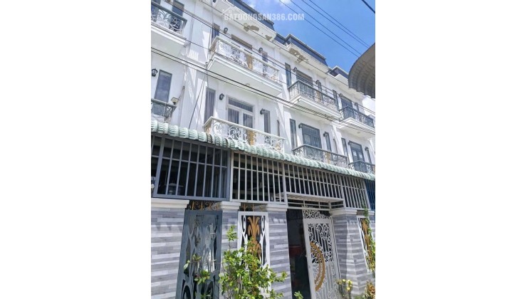 NHÀ  ĐẸP – GIÁ TỐT- CHÍNH CHỦ BÁN NHÀ Tại hẻm 104, Đường Nguyễn An Ninh, Thị trấn Cần Giuộc, Huyện Cần Giuộc, Long An