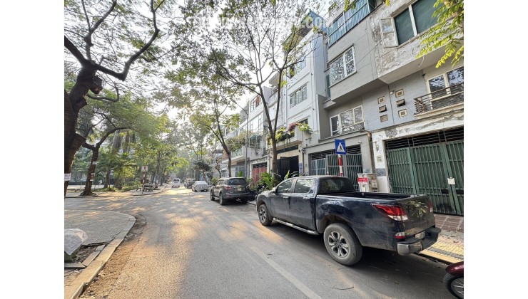 Nhà 4 tầng xây thô TT28 ĐTM Văn Phú, Hà Đông,DT90m2, 20.9 tỷ