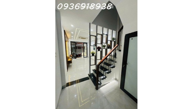 Chỉ 9.9 tỷ-DUY NHẤT 01 CĂN CÓ THANG MÁY-Ba Đình, Hà Nội