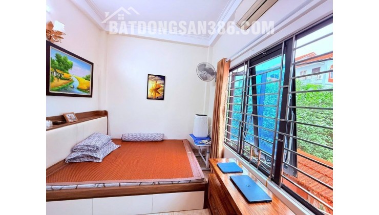 Nhà 3T lô góc 2 mặt thoáng, ôtô đỗ 10m, tổ 12 Yên Nghĩa, DT33m2, 7.15 tỷ Hà Đông