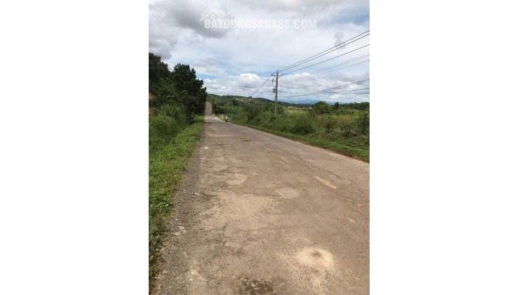 Bán đất 2 MT QL 28B Đức Trọng, Lâm Đồng, 10 x 50m, (200)m2 TC, giá 3,8 tỷ