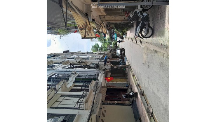 Ngọc Lâm cạnh công viên Long Biên 11 tỷ 60m ô tô vỉa hè cạnh nhà