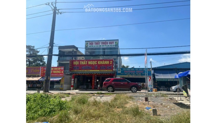 Bán đất MT đường Hùng Vương, Ấp 2, Long Thọ 1000m2 giá 29,5 tỷ