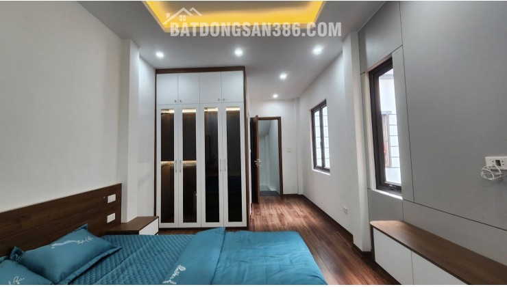 Nhà 5T Phố Lụa Hà Đông, Lô góc, DT31m2x5T, mới đẹp, MT 6.8m, 6.98 tỷ