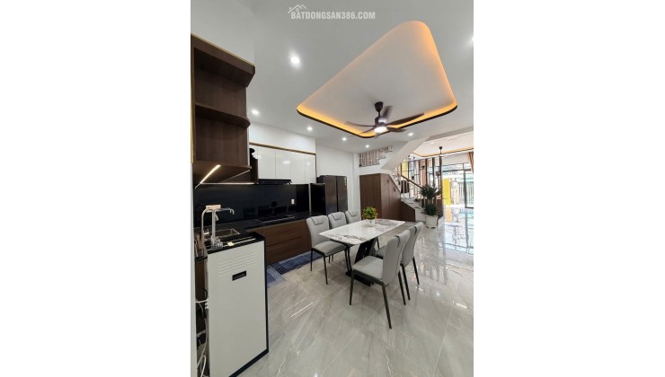 Siêu phẩm - nhà 3 Tầng 2 mặt kiệt Ô TÔ K164 Nguyễn Chánh