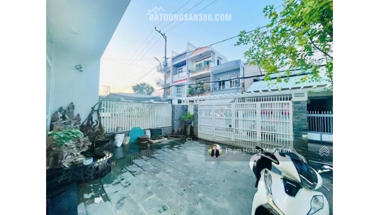 Bán nhà đường Hà Thanh gần ngã 2/4, trung tâm Nha Trang