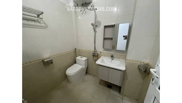 Bán nhà 6 tầng Phan Đình Giót, Hà Đông, DT40m2, 9.2 tỷ