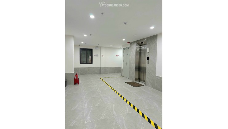 Tòa CCMN đẳng cấp Trung Kính 75m 8T thang máy, 24 phòng Full đồ, doanh thu khủng, 33.5 tỷ