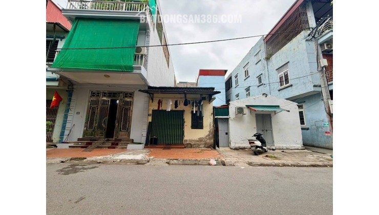 Hồng tiến Long Biên 10 tỷ 60m có nhà c4 cho thuê, sẵn dòng tiền