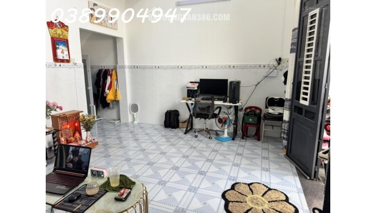 Bán nhà đường oto gần biển, gần chợ, trường học