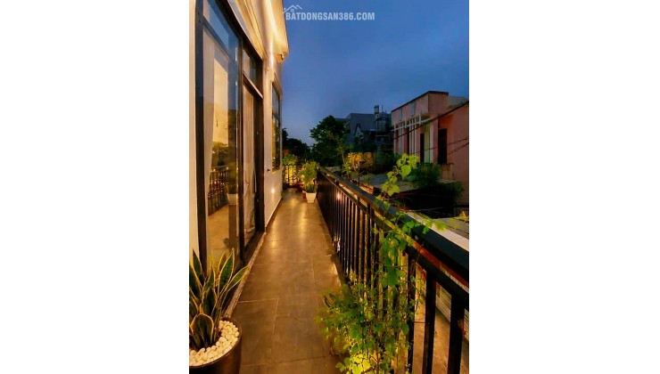Nhà phố mới đẹp – Linh Xuân - 2 Tầng, 2MT  – Nhỉnh 3 tỷ - Đường thông thoáng – Ôtô đậu trước nhà