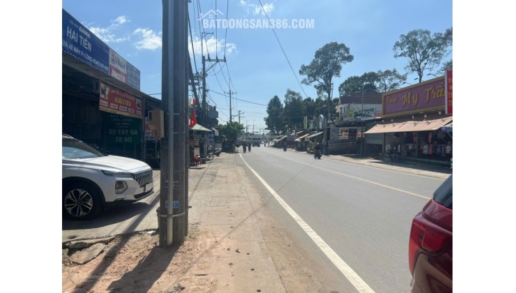Bán đất MT đường Hùng Vương, Ấp 2, Long Thọ 1000m2 giá 29,5 tỷ