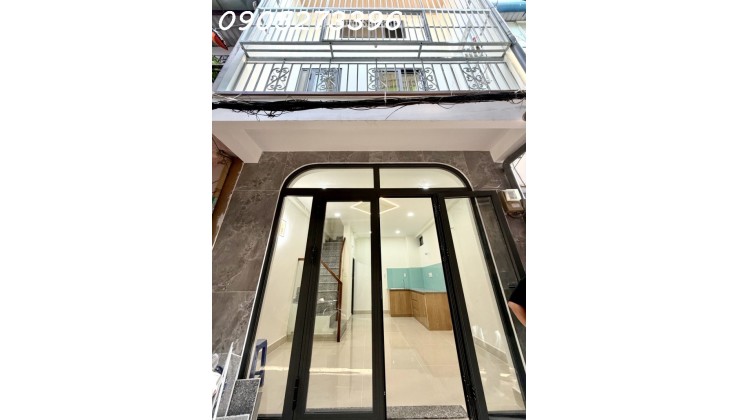 SÁT BÊN QUẬN 1 - GẦN MẶT TIỀN - 3 TẦNG FULL CÔNG NĂNG - 4.5 TỶ
