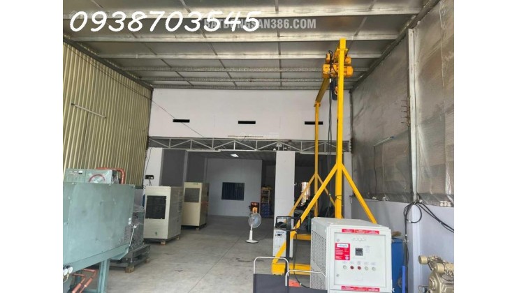 Bán nhà MT Trần Văn Giàu Bình Chánh 6,45 x50m 250m2 thổ cư giá 11,7 tỷ