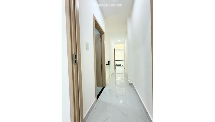 CHỦ ĐỊNH CƯ NƯỚC NGOÀI GỬI BÁN DÙM 62m2 ĐƯỜNG HUỲNH THIÊN LỘC CHỈ 6 ĐỒNG HƠN.