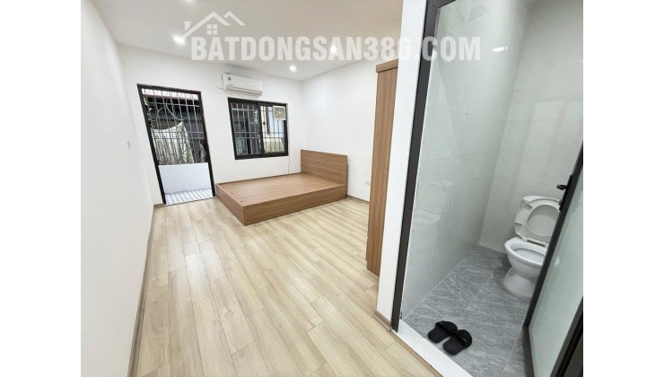  HIẾM !!! NHÀ MỚI ĐẸP Ở NGAY-THANG MÁY NHẬP KHẨU -NGÕ THÔNG THOÁNG BA GÁC TRÁNH-BA BƯỚC CHÂN RA MẶT PHỐ. GIÁ 9.9 TỶ 