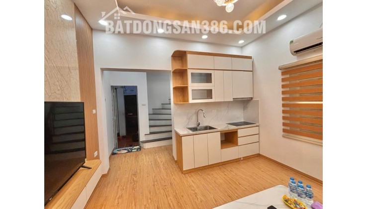  TẬP THỂ PHƯƠNG MAI 70M SỬ DỤNG 3PN GẦN VIỆT GẦN BÁCH KINH XÂY NHÀ ĐẸP Ở LUÔN 3,95 TỶ