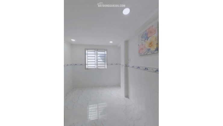 Tài chính nhỉnh 2 tỷ sở hữu ngay căn nhà trung tâm quận 11