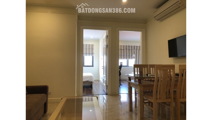 Cho thuê căn hộ 2 ngủ 70m2 tại phố Đội Cấn giá 13tr/ tháng