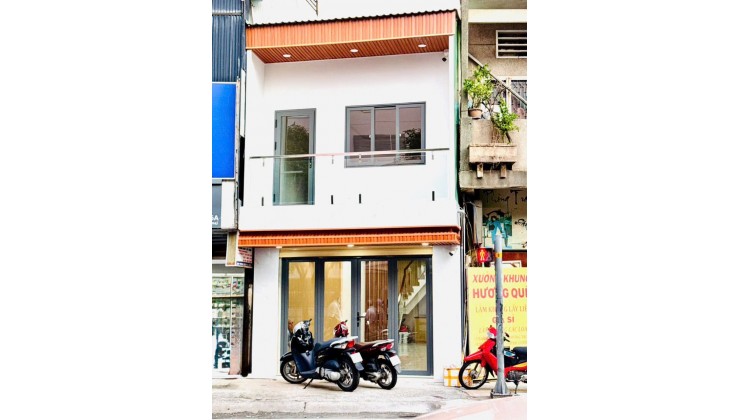 BÁN NHÀ MẶT TIỀN TRẦN PHÚ, QUẬN 5 – GIÁ CHỈ 8.7 TỶ – VỊ TRÍ KINH DOANH ĐẸP