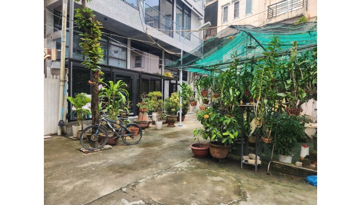 Giá tốt bất ngờ đường Phan Châu Trinh- Sát Nguyễn Văn Linh