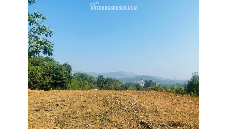 SIÊU PHẨM 1.900M² – VIEW PANORAMA HỒ ĐIỀU HÒA – BÁM SUỐI – HOÀ SƠN