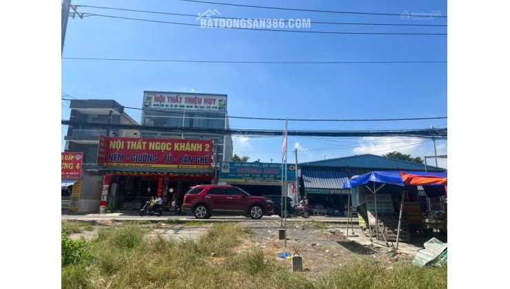 Bán đất MT đường Hùng Vương, Ấp 2, Long Thọ 1000m2 giá 29,5 tỷ