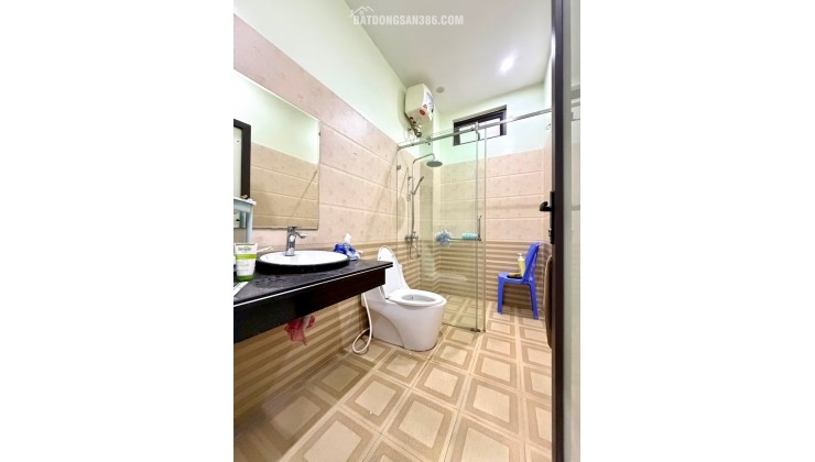 Hàng hiếm khu phân lô Quán Nam – Kênh Dương, vị trí đẹp, đường rộng 12m có vỉa hè, ô tô đỗ cửa ngày đêm.