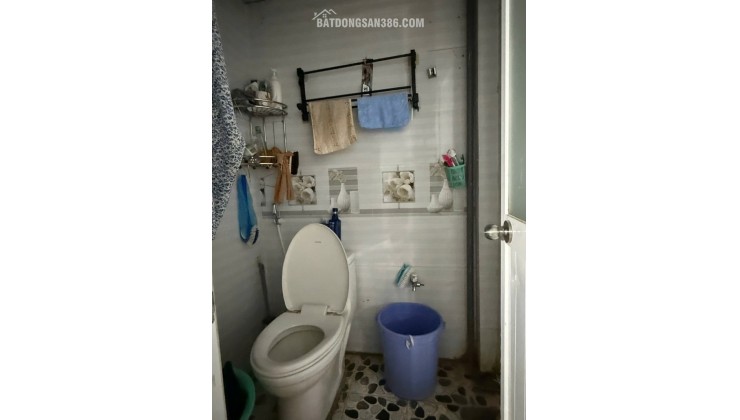 NGUYỄN SỸ SÁCH - TÂN BÌNH - 3 TẦNG - 2PN,3WC -  HẺM BÊ TÔNG SẠCH SẼ - 3.6 TỶ