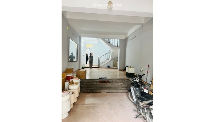 Khu vực Nguyễn Sơn 12 tỷ 60m phân lô ô tô kinh doanh nhỏ,Long Biên