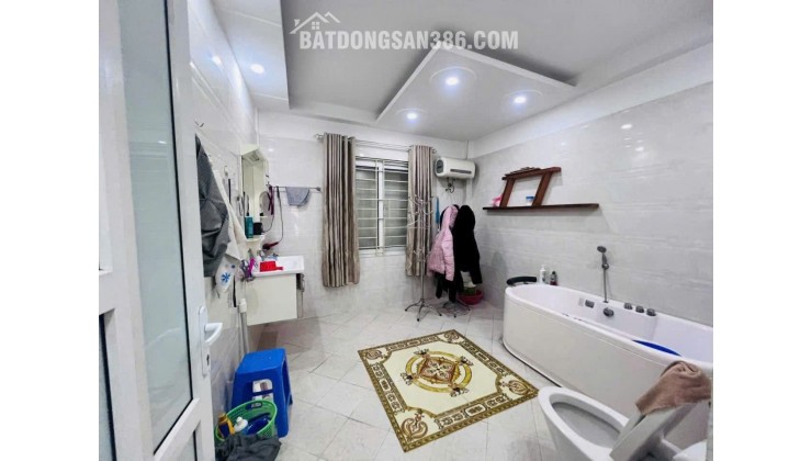 Bán nhà cầu giấy DT: 55m, 6 tầng, 5m mặt tiền, 17 tỷ