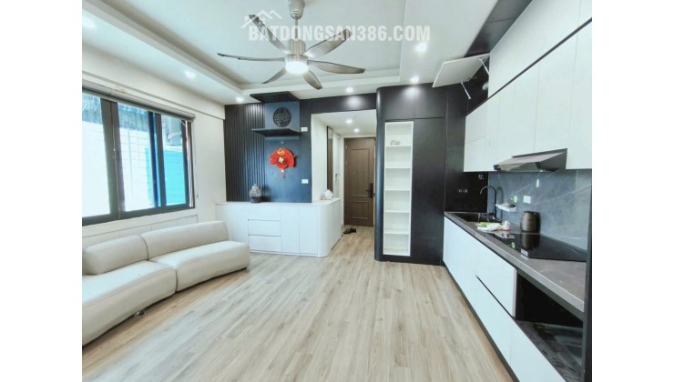 Tầng cao trần quý kiên . Dt : 51m2,2pn,1wc giá 5,1 tỷ