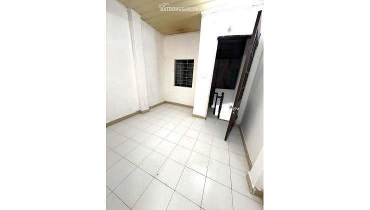 Bán đất tặng nhà Bồ Đề- Oto đỗ cổng 36m 4 tầng 6,25 tỷ(TL)