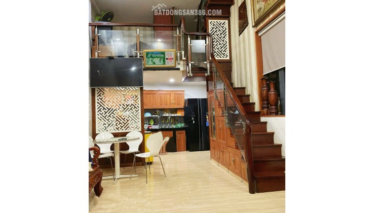 Nhà Phố đẹp Tam Bình - Ngang 6m - 60m2 – Nhỉnh 4,5 tỷ - Đường xe tải tránh - Ôtô ngủ trong nhà