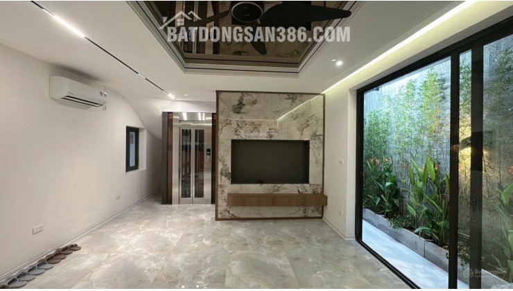 Bán nhà phân lô quân đội Hoàng Văn Thái Thanh Xuân - 6 tầng thang máy, mặt tiền rộng, nhỉnh 12 tỷ. Ib xem ngay