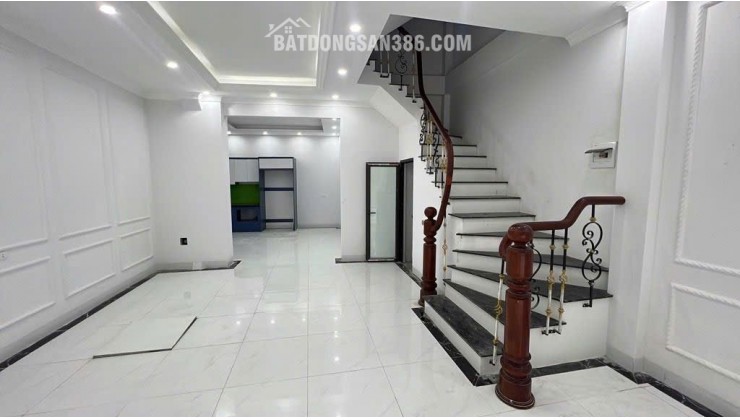 Bán nhà phố Hà Trì 3, Hà Đông, 31m2, sổ đỏ chính chủ, giá 6,5 tỷ.