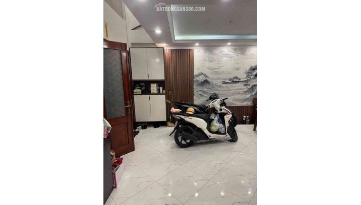 Nhà thật phố Kim Quan 6.6 tỷ 40m Ngõ ô tô,sổ đỏ Long Biên
