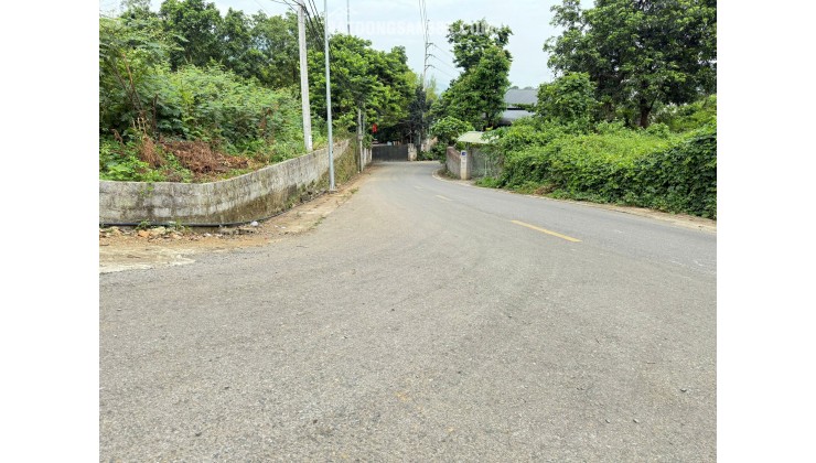 Lô góc 2000m2 tại Phú Mãn, Quốc Oai, giá 9 triệu / m2