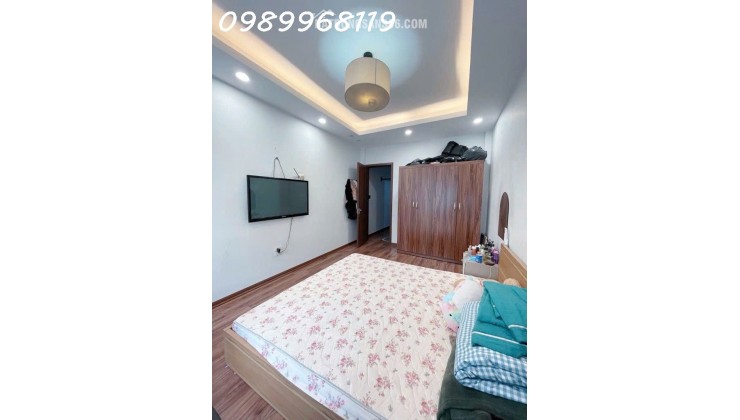 BÁN NHÀ TRUNG TÂM CẦU GIẤY 9.8 Tỷ – 6 TẦNG – NỘI THẤT ĐẸP – Ở NGAY